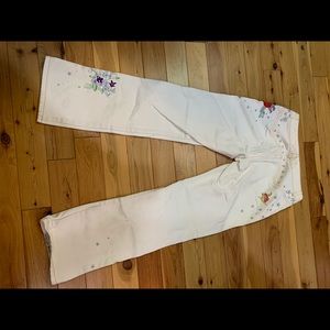 White wash Express jeans embroidered and beads.